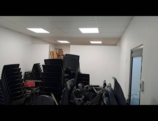 BUSINESS PROPERTY TO RENT IN WALMER